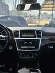 Mercedes-Benz ML400 4MATIC SUV (2015) - 4