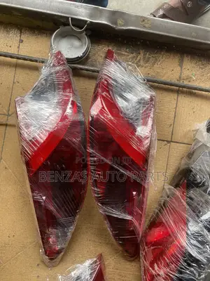 Toyota Camry 2025 Sauyin Hasken Baya (Na Biyu)
