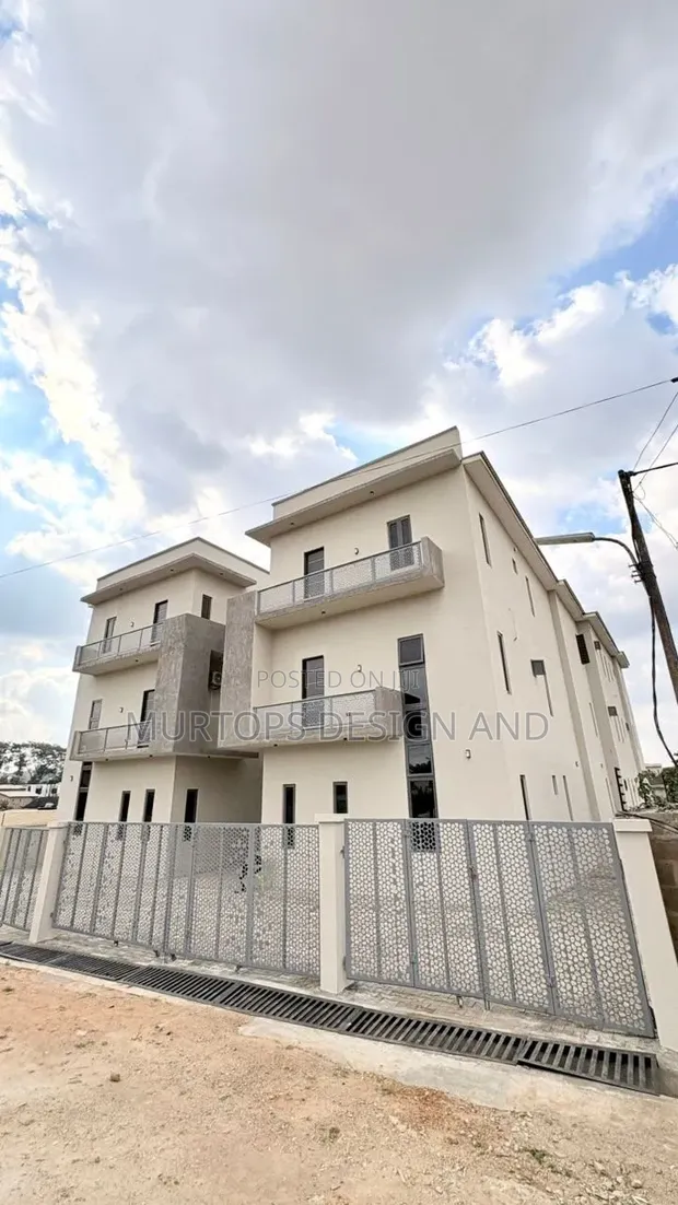 2 Bedroom Apartment for Sale in Old Bodija, Ibadan - 1