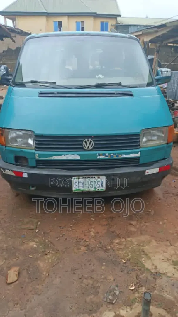 Volkswagen Transporter 2002 Diesel Grey - 1