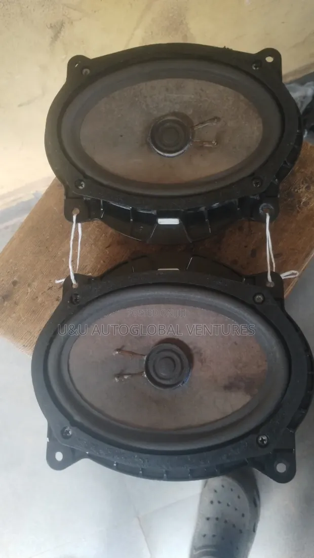 JBL Gaban & Baya Ƙofar Magana don Toyota Camry (2007-2012) - 1