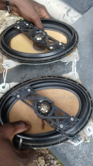 JBL Front & Back Door Speakers for Toyota Camry (2007-2012)