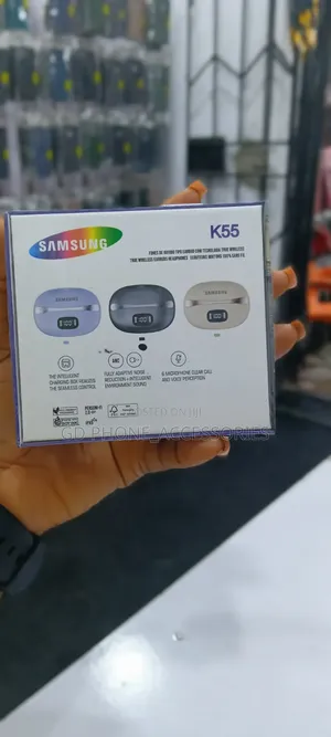 Samsung Tune Buds K55 Wireless Earbuds da LED Display (25H)