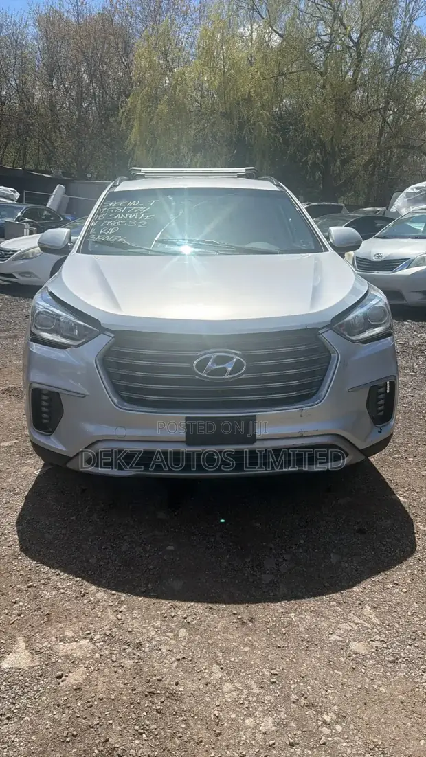 2018 Hyundai Santa Fe Limited Ultimate AWD Silver - 1
