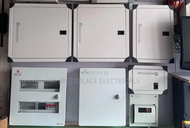 Havell D4 TPN Distribution Board 100A 3-Phase - 1