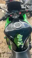 Kawasaki Touring Babur Mota ta 2013 - 2