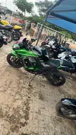Kawasaki Touring Babur Mota ta 2013 - 3