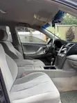 2010 Toyota Camry LE 2.5L Sedan - 5