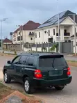 Toyota Highlander V6 AWD 2004 Kore - 2
