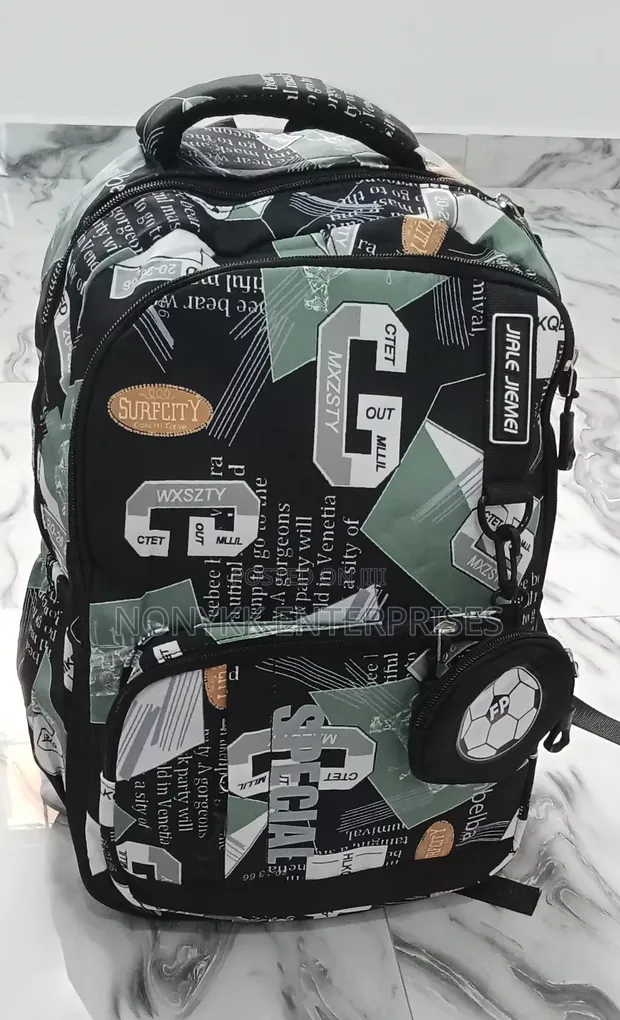 Sabon Baki Camouflage Backpack don Makarantar Sakandare - 1