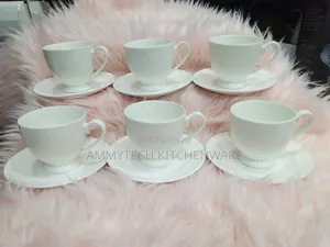 Plain White Porcelain Tea Cup and Saucer Set (6 Pairs)