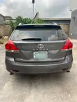 Toyota Venza 2012 Gray - 2