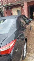 Toyota Corolla LE 2015 Black - 2