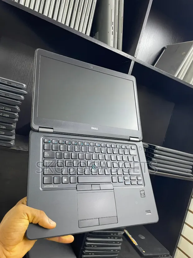 Dell Latitude E7450 Laptop - Core i7, 8GB RAM, 256GB SSD - 1