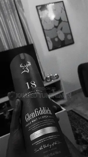 Glenfiddich Single Malt Scotch Whisky Aged 18 Years 75cl