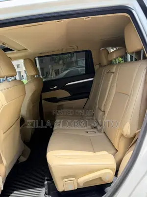 2016 Toyota Highlander XLE V6 4x4 SUV