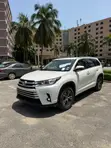 2016 Toyota Highlander XLE V6 4x4 SUV - 3