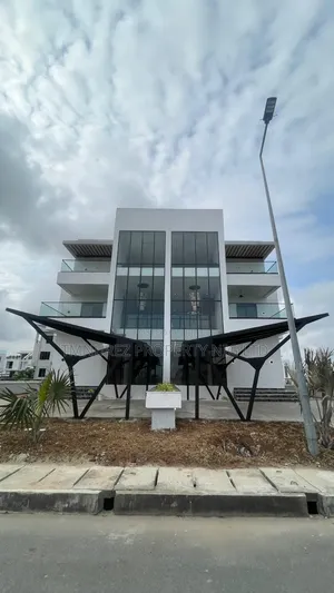 5 Dakin Luxury Duplex da Elevator & Cinema a Ikate