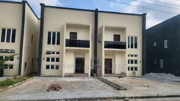 Furnished 4-Bedroom Townhouse in Fair Home Garden, Karsana - 1