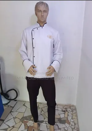 Ingantattun Uniforms na Shugaba da Kayan Aiki | Mitai Creations