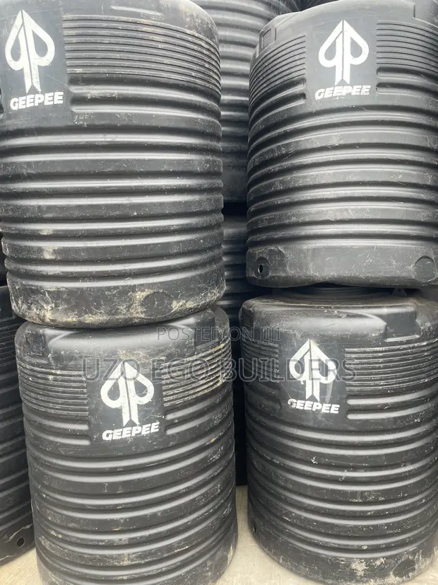 1000 Litre Geepee Water Tank - Brand New - 1