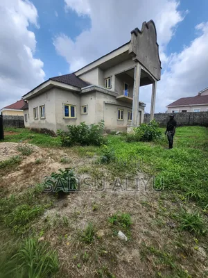 Furnished 4-Bedroom Duplex da BQ a Galadimawa