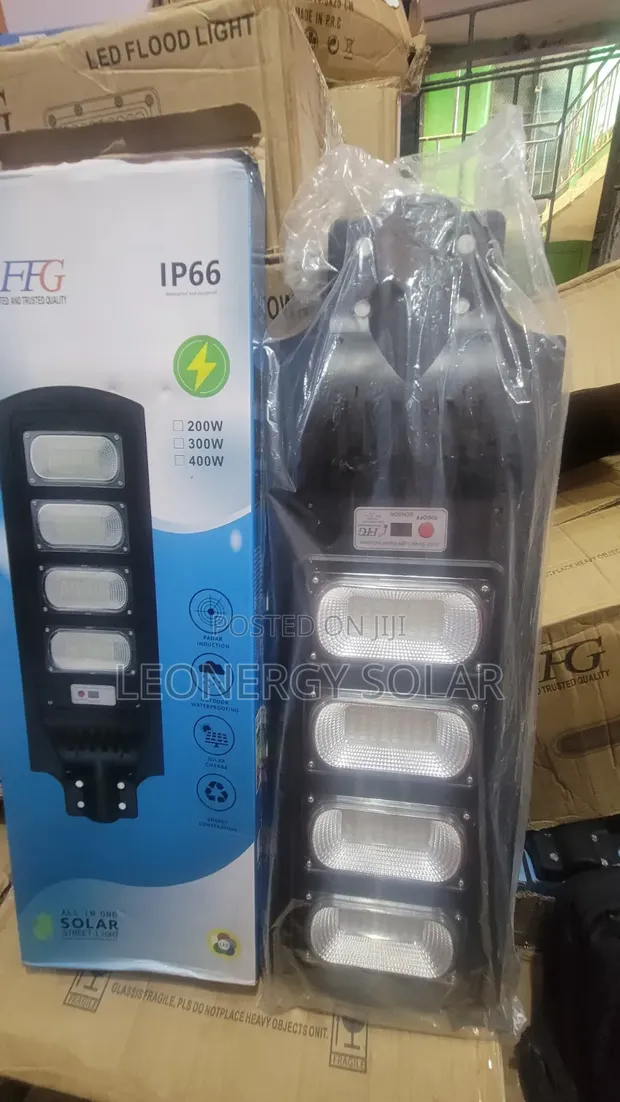 FFG Solar Street Light 4-Eye Straight - 1
