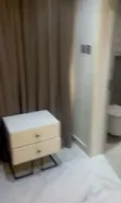 Gidan Kwana 1 da Kuma Firij da aka Shirya a Banana Island don Hayar - 4