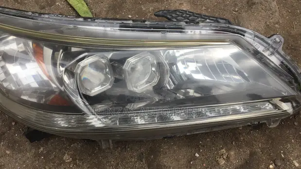 Honda Accord 2025 Headlight Replacement (Used) - 1