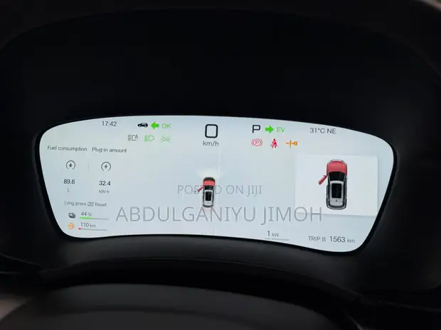 BYD Song Plus DM-i 2025 Grey - 1