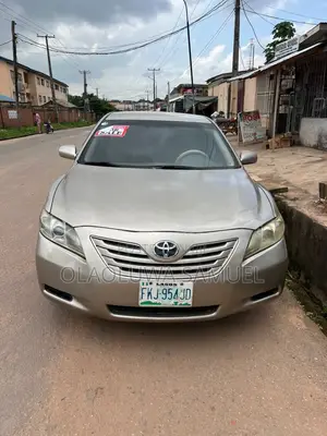 2008 Toyota Camry Gold