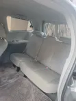 Toyota Sienna XLE 7-Passenger 2012 Silver - 4