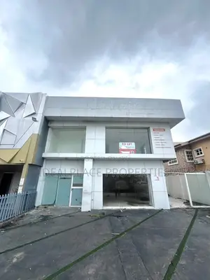 Spacious 4-Bedroom Duplex with BQ for Lease in Lekki Phase 1