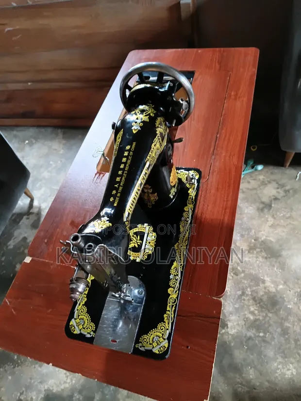 Neatly Used MAC Manual Sewing Machine - Surulere, Ondo - 1