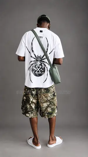 City Time Vase T-Shirt & Forest Short Pants Set