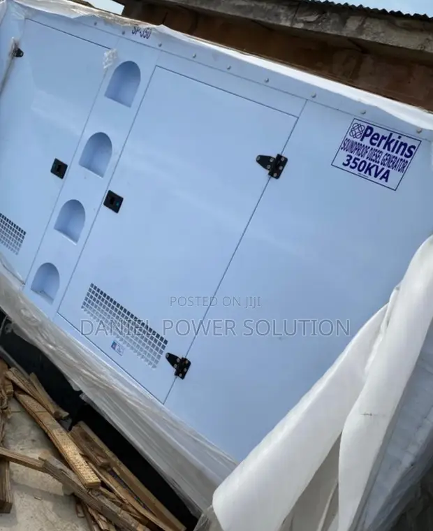 350kVA Perkins Soundproof Diesel Generator - 1