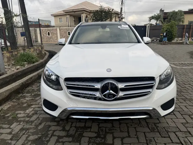 Mercedes-Benz GLC300 2016 Fari - 1