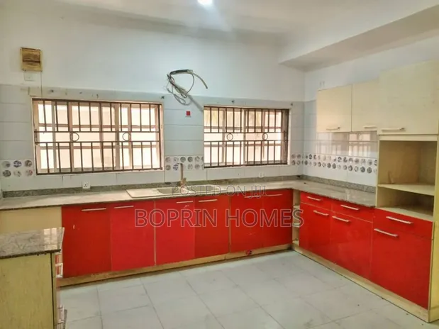 Gidan haya na dakuna 3 a Lekki Phase 1 - 1
