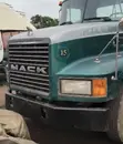 Mack CH 2000 Heavy-Duty Truck - Green - 1