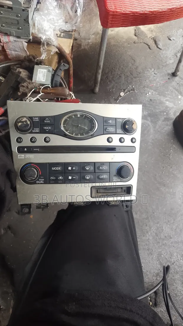 Infiniti G35 2008 Car Stereo - 1