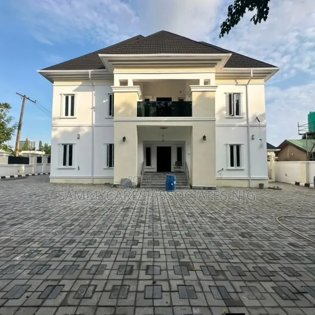 Gidan Duplex Mai Dakuna 6 Mai Cikakken kayan daki don siyarwa a Wuse Zone 1, Abuja - 1