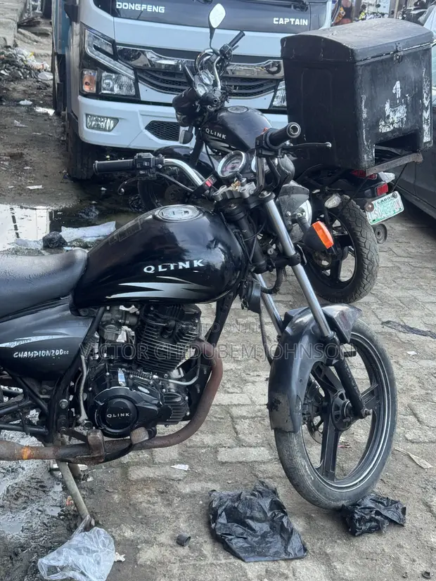 Qlink XP 200 Motorcycle (2026 Model) - 1