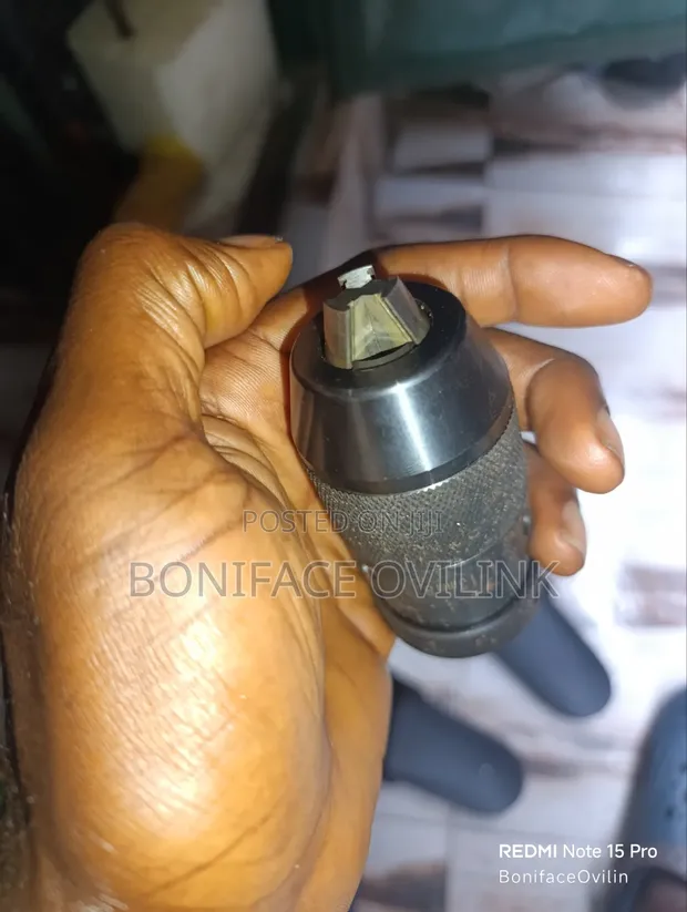 Heavy-Duty 13mm Keyless Drill Chuck - 1