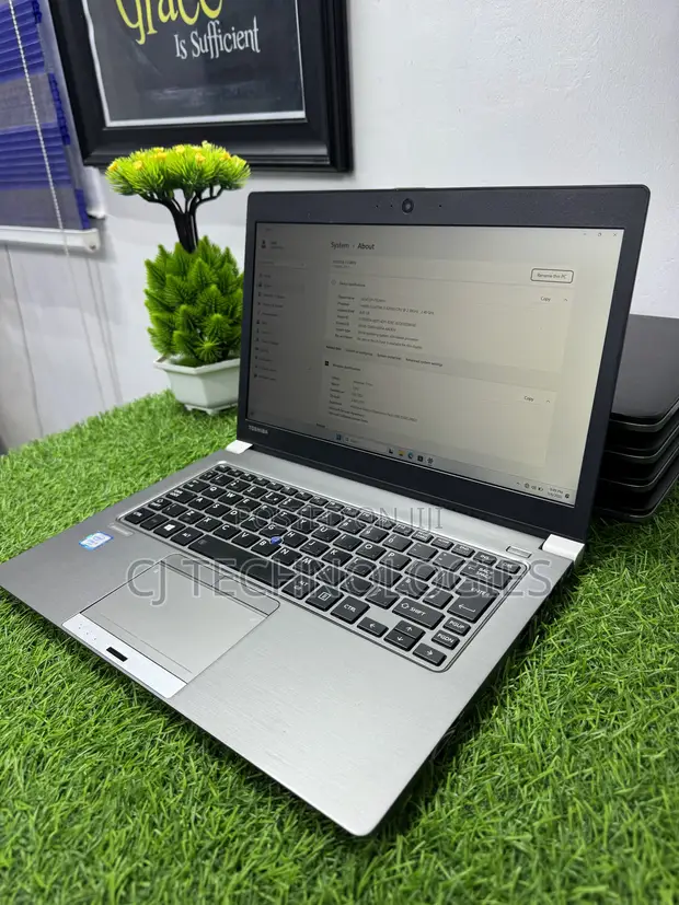 Toshiba Portege Z30 Ultrabook Laptop - 1