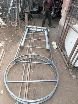 Sabis na Ginin Alamar Pylon