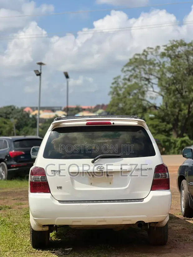 Toyota Highlander 2007 White - 1