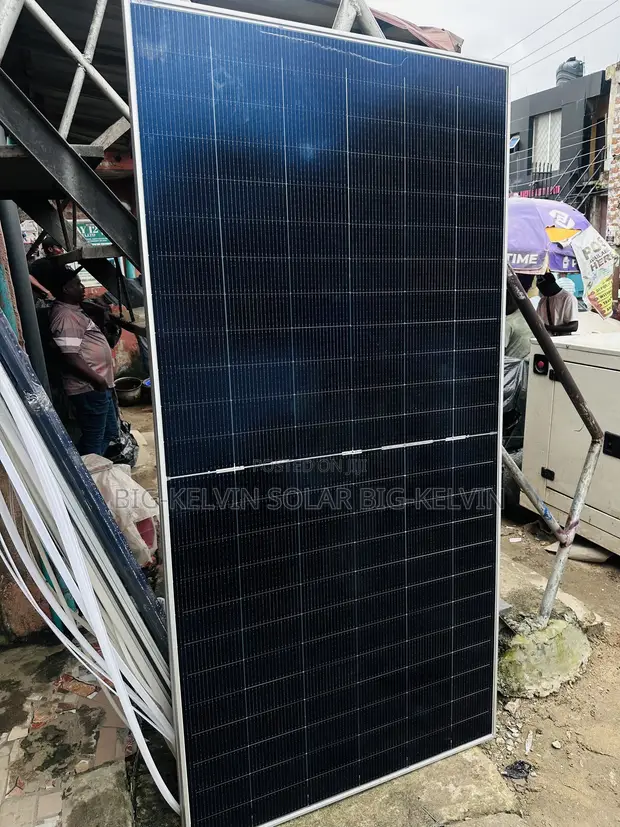 Jinko 650W Bifacial Solar Panels - 1