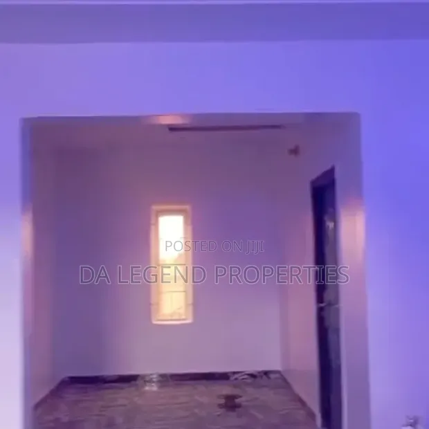 2 Bedroom Apartment for Rent in Cocaine Estate, Obio-Akpor - 1