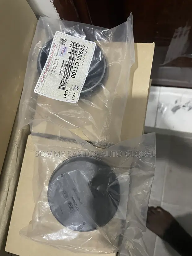 Hyundai Sonata 2016-2018 Hub Sensor - 1