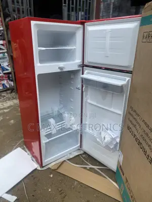 Hisense 205L Firij mai Kofa Biyu da Mai Ba da Ruwa - Ja